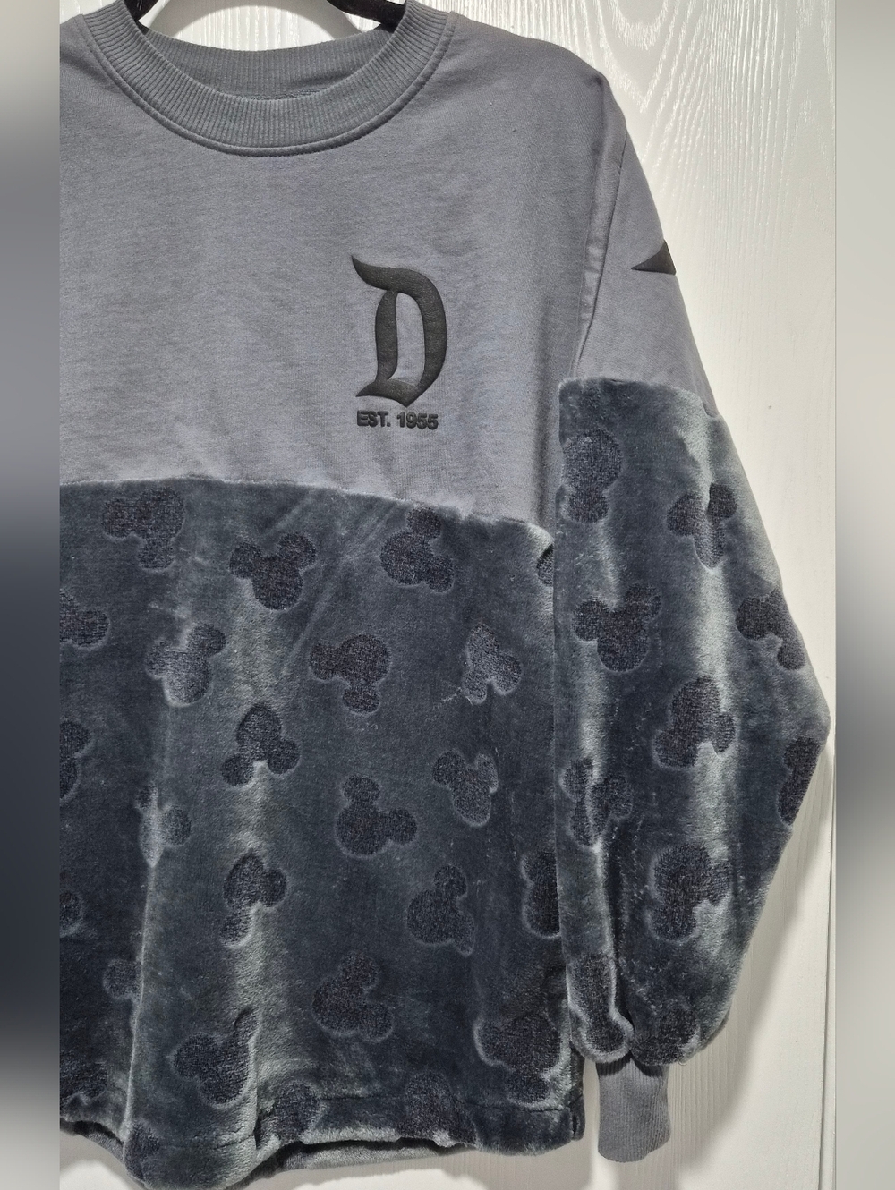 Disneyland Mickey Mouse Velour Gray Fleece Spirit Jersey Pullover Size XS - Picture 2 of 7